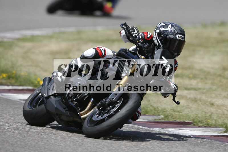 /21 17.06.2026  Ducati Schweiz Track Warmup ADR/Gruppe gelb/74